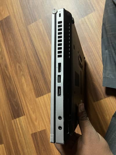Laptop i3 3rd generation 2520m mode | 8gb ram ddr3 | 256gb SSd