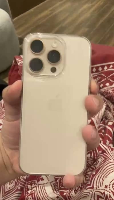 Apple iPhone 16 Pro