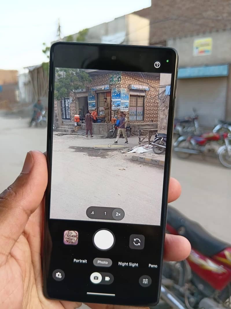Google Pixel 6a 5