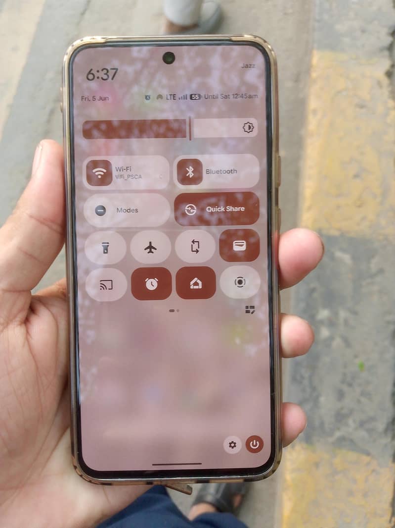 Google Pixel 8 3