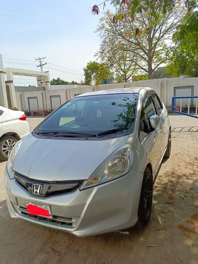 Honda Fit Hybrid 2011/2015 For Sale