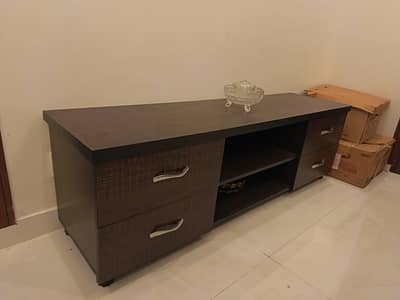 TV console / TV trolley / TV stand