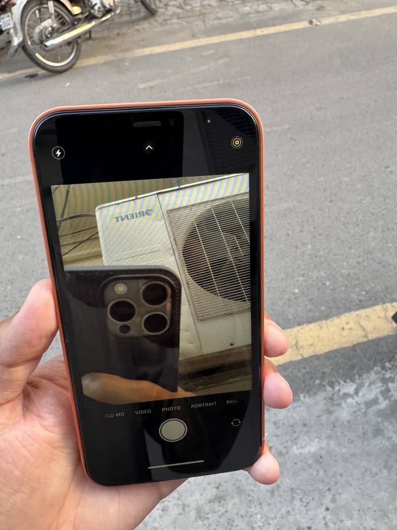 Iphone xr 1