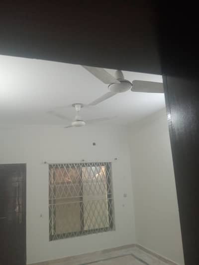 7marla 2beds DD TV lounge kitchen attached baths neat clean ground portion for rent in G 13 1 islamabad