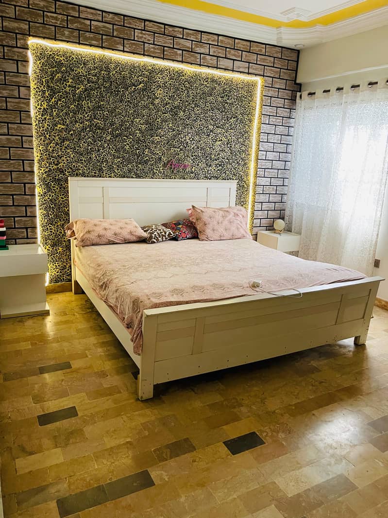 Ikea bed set with dressing table. 0