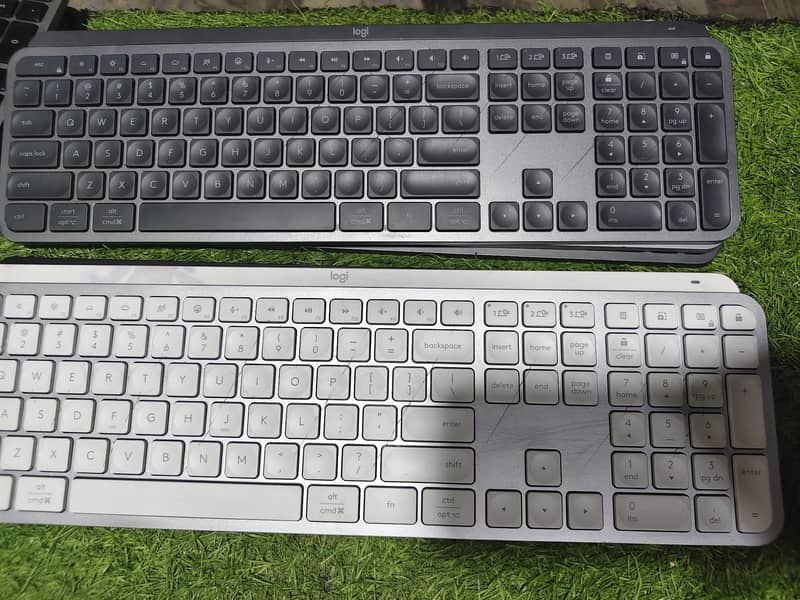 LOGITECH MX KEYS S WIRELESS BLUETOOTH KEYBOARD 2