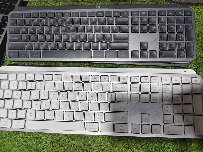 LOGITECH MX KEYS S WIRELESS BLUETOOTH KEYBOARD 3