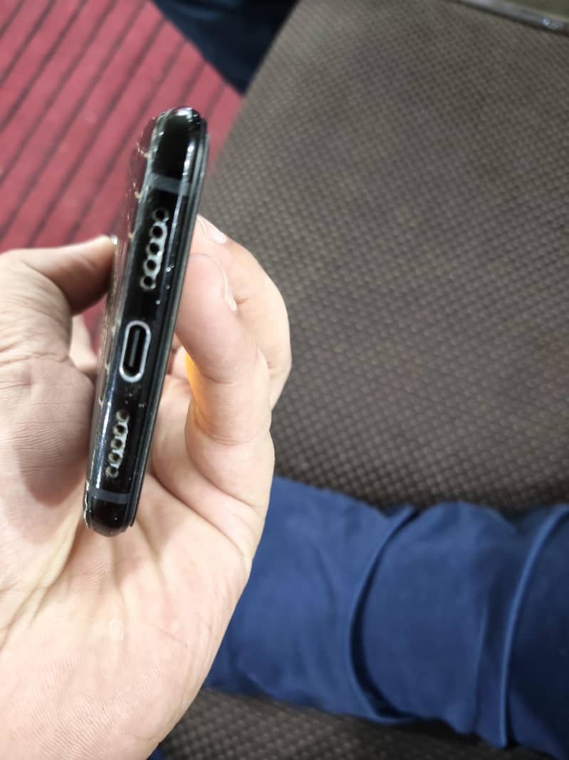 One Plus 6T 1