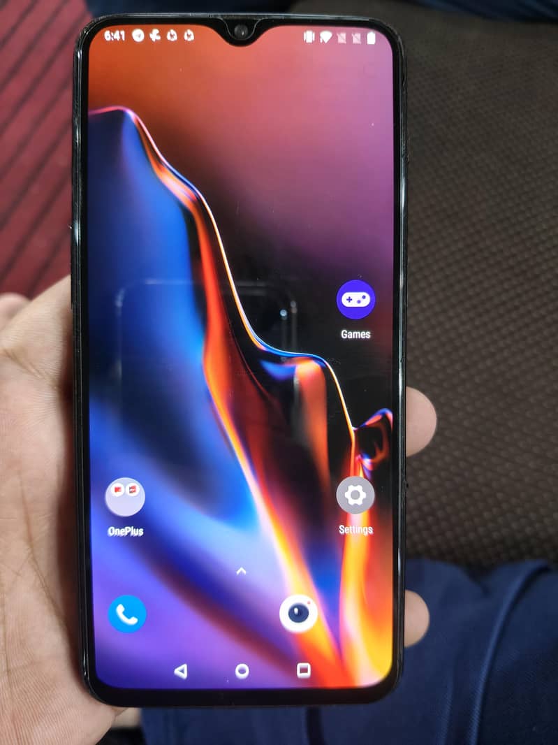 One Plus 6T 5