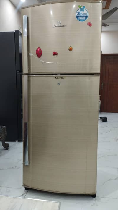 Fridge dawlance large size 9188