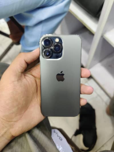 Apple iPhone 13 Pro
