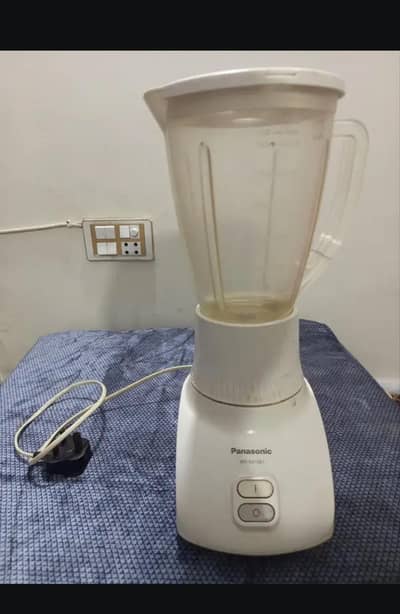 Panasonic Juicer, model MX-GX1061, Good working condition.