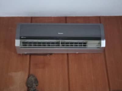 gree 1.5ton inverter AC