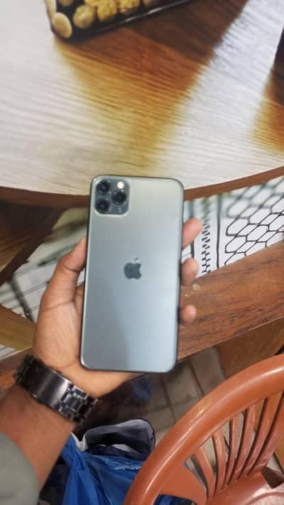 iPhone 11 Pro Max exchange possible pixel