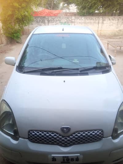 Toyota Vitz 1999