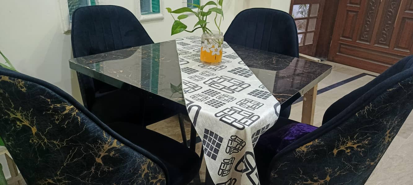 dining table 0