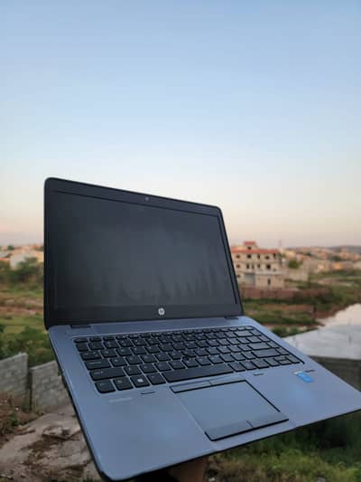 HP Elite book , 840 , core i5 5th generation, 8gb ram, 466 GB storage