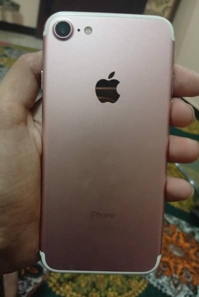 Apple iPhone 7