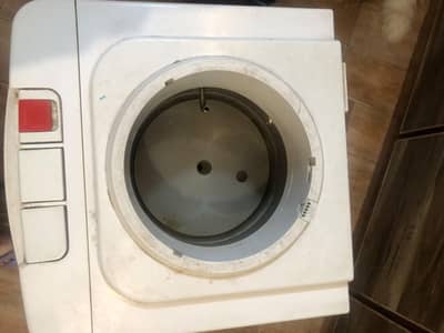 Water Dispenser (with refrigerator)