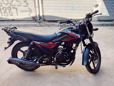 suzuki GR 150 Black