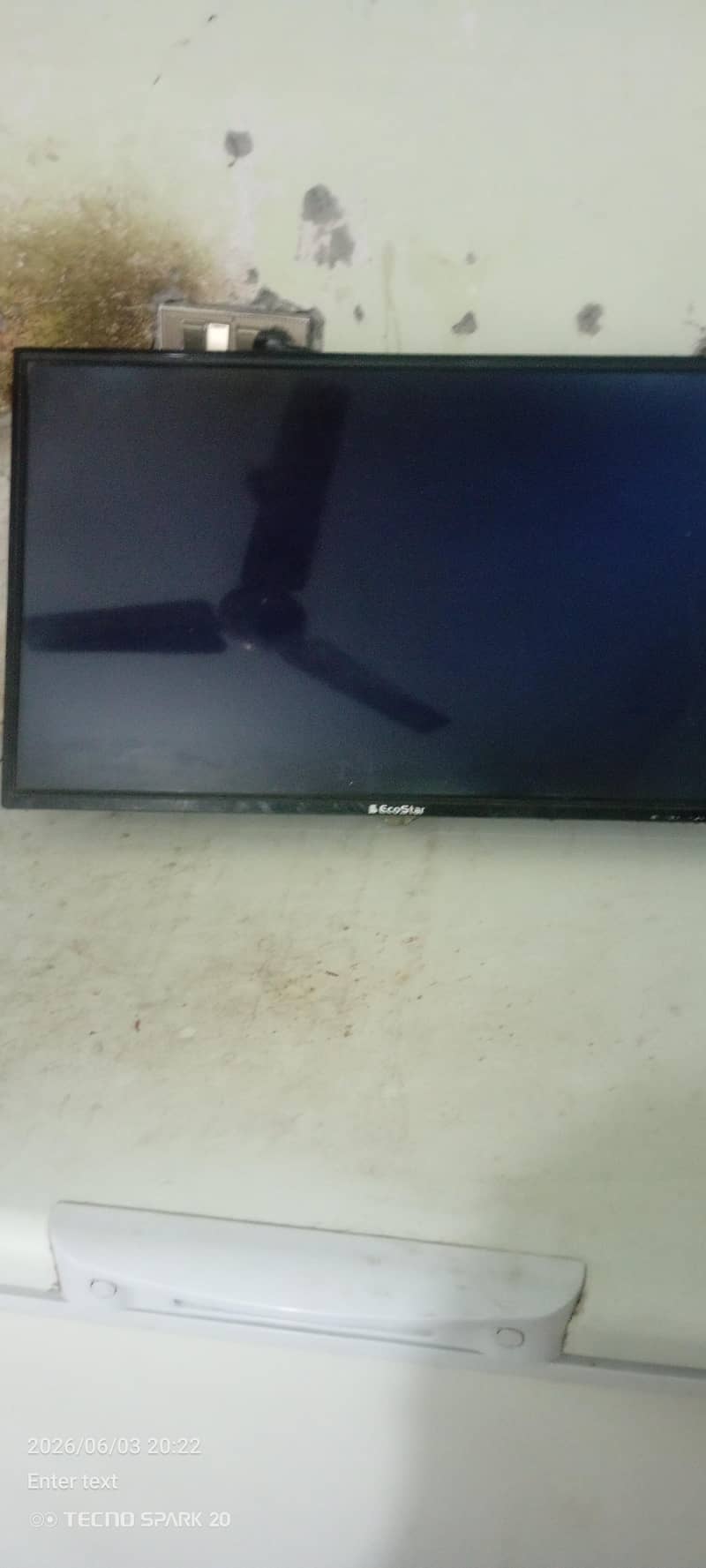 LCD. 32. . . DVB 5