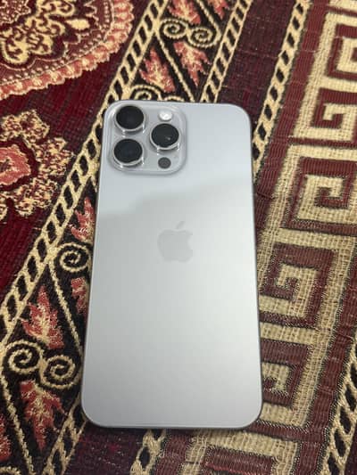 Iphone 15 Pro max (256 ) Factory Unlock
