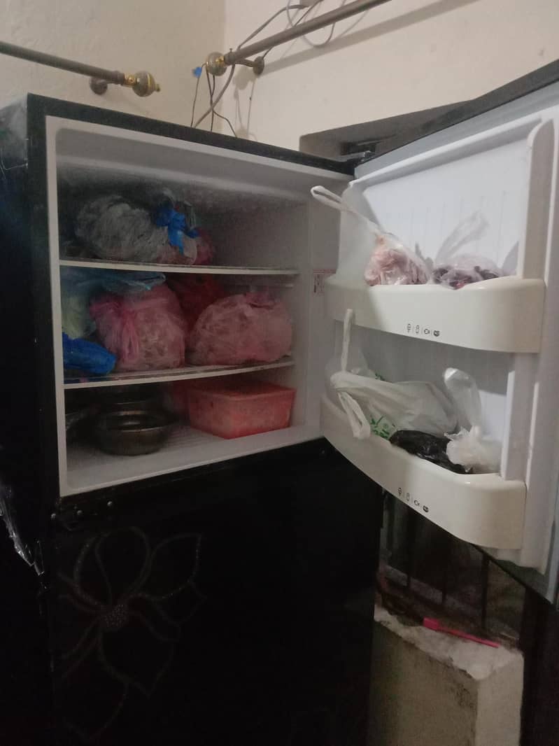 orient full size fridge 2