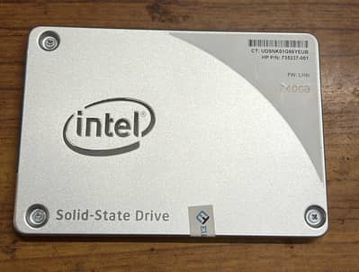 INTEL 240GB SSD