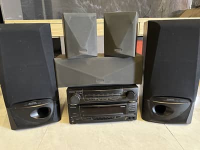 Kenwood stereo integrated 5.1 home theatre system slightly used