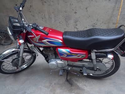 Honda 125 2022 model for sale in good condition