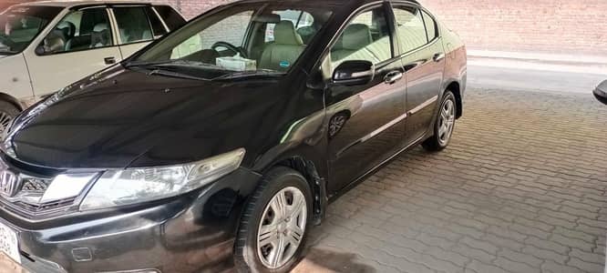 Honda city 2018 model urgent sale