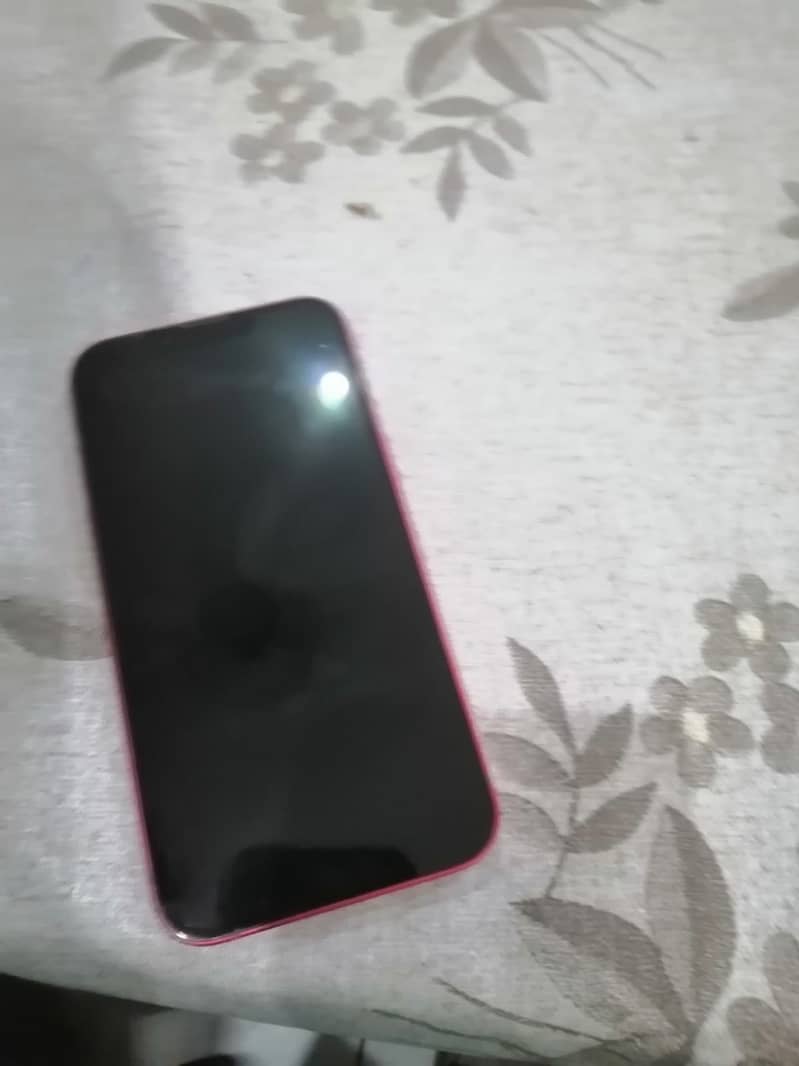 Apple iPhone 13 2