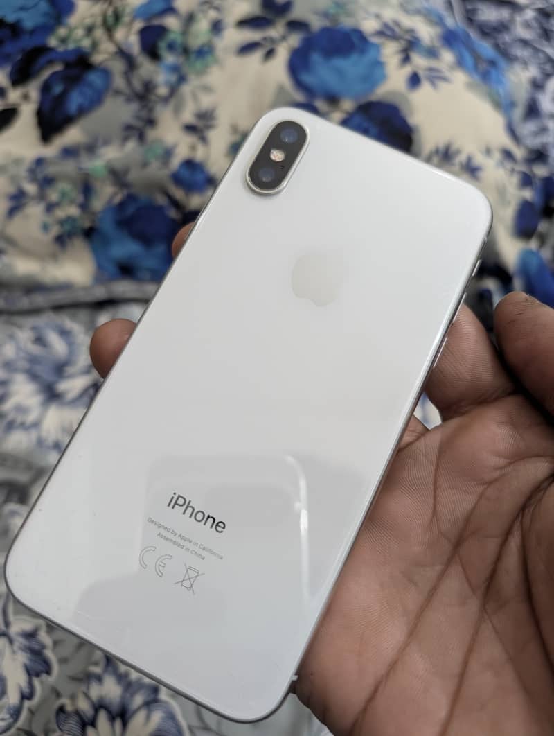 Apple iPhone X 0