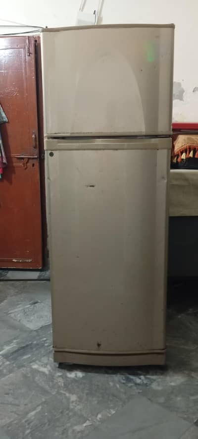 Dawlance Refrigerator for sale.