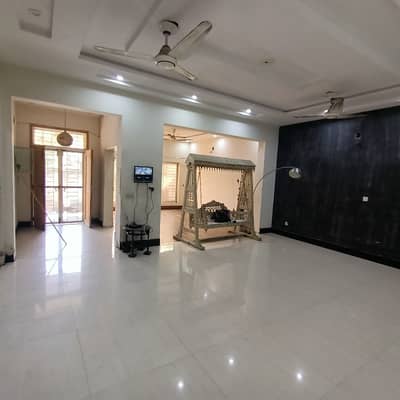 AHMED ASSOCIATES OFFER 12 MARLA INDEPENDENT LOWER PORTION FOR RENT IN ARCHITECT HOUSING SOCIETY NEAR TO SHUKAT KHANUM HOSPITAL LAHORE