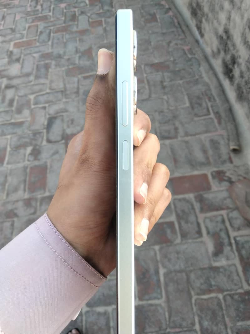 Realme Note 60x 4