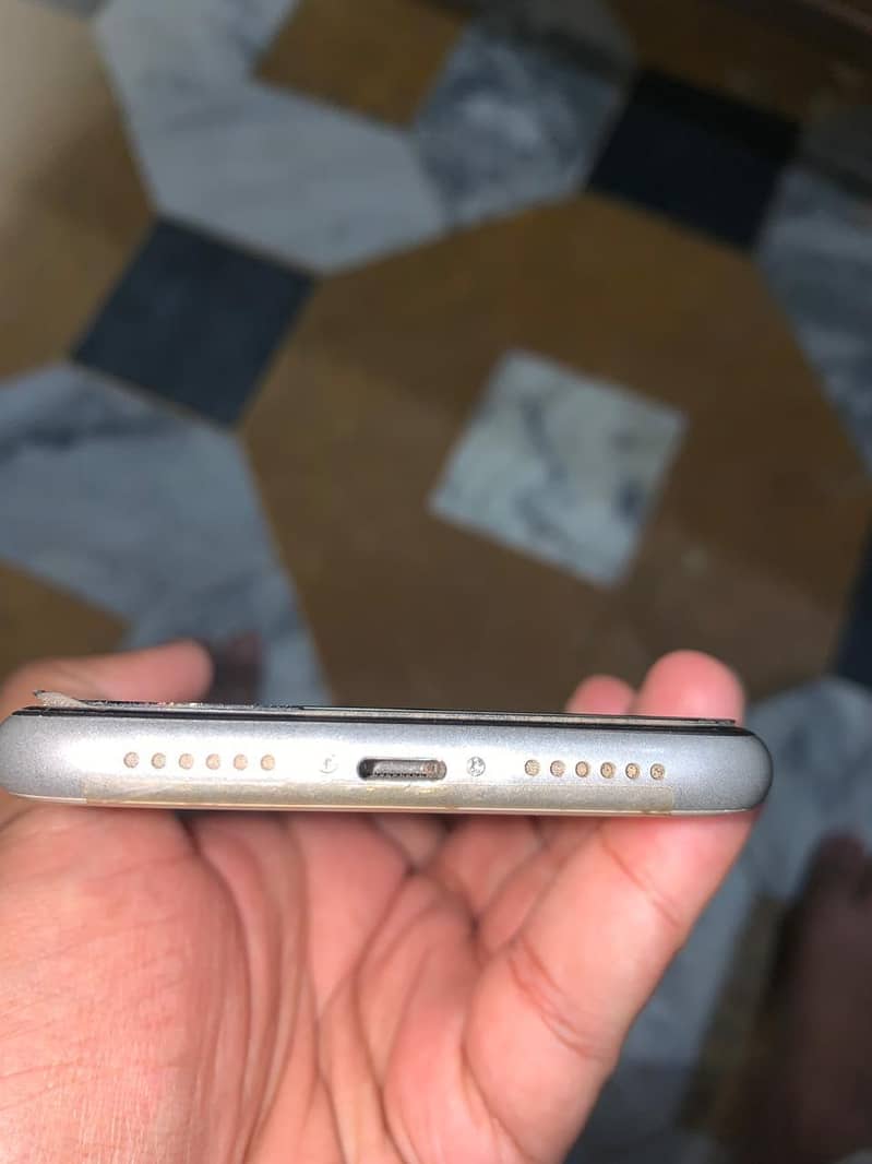 IPhone XR 3