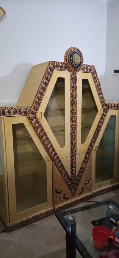 Chinoti Divider Slightly Use Only Urgent Sale