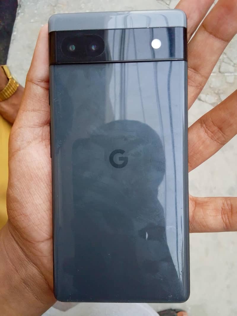 Google Pixel 6a 5