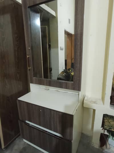 Dressing table mirror wardrobe