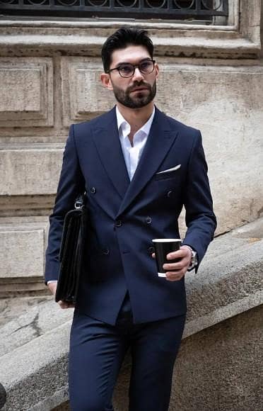 BRAND NEW KAREGAR DOUBLE BREASTED SUIT.