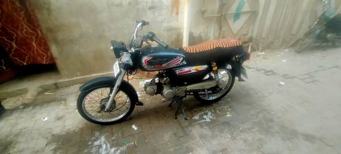 super star 70cc bike model