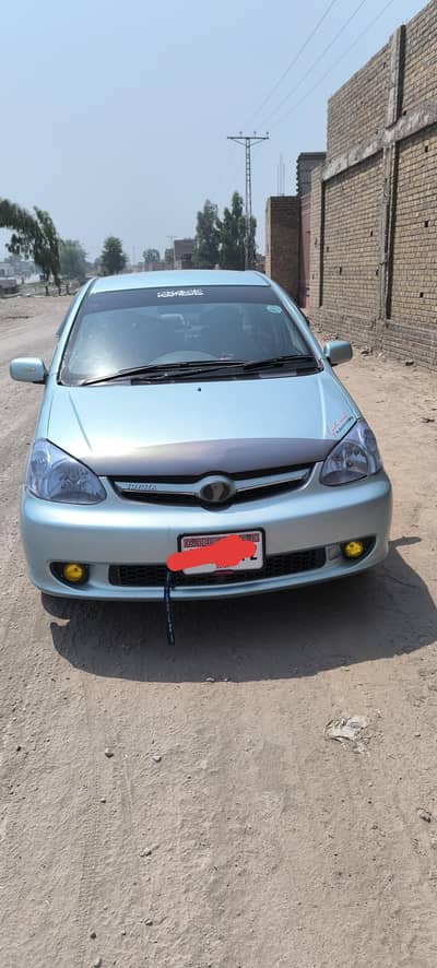 Toyota Platz 2004 Modal