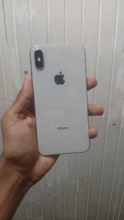 iPhone X