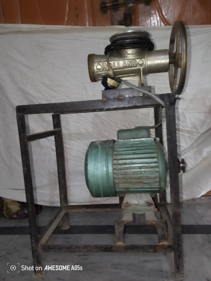 Meat Grinder 8