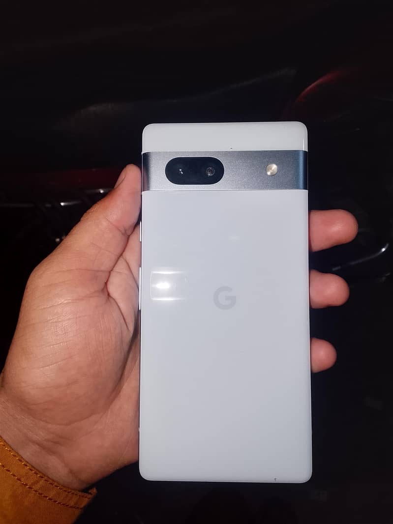Google Pixel 7a 1