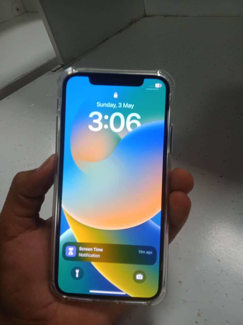 Apple iPhone X 10