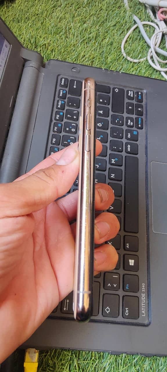IPhone 11 Pro 5