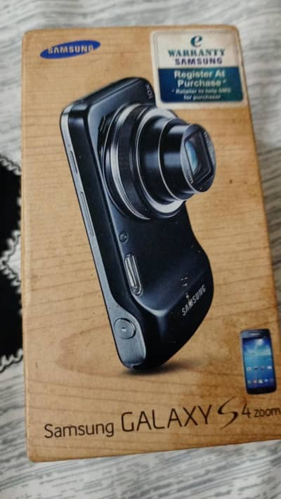 Samsung Mobile S4 zoom