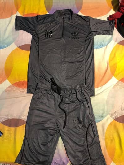 track suit fresh medium size 700 final